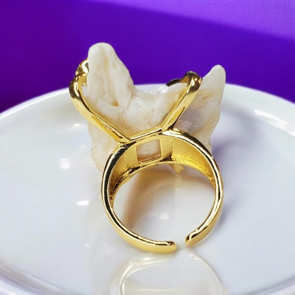 Natural Baroque Pearl Crystal Caged Statement Ring Adjustable - Picture 4 of 5